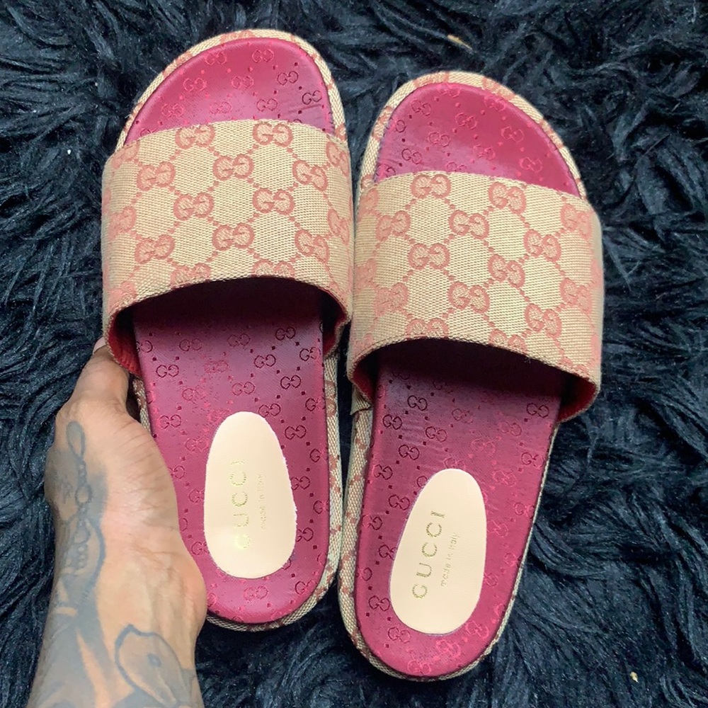 GUCCI CANVAS SLIDE
